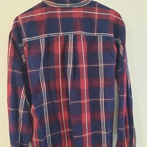 Tommy Hilfiger XL men's button down Tartan Plaid shirt. Red, blue 100% cotton.